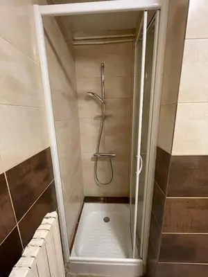 Salle de bains dans l'établissement Logis du Renfermis