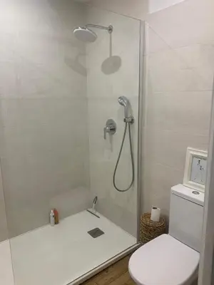 Salle de bains dans l'établissement Maison - Centre-ville - équipée