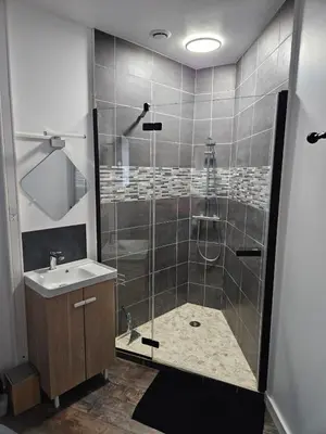 Salle de bains dans l'établissement Jolilina