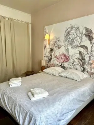 Un ou plusieurs lits dans un hébergement de l'établissement La Lorraine : cosy en centre ville