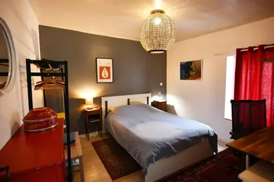 Un ou plusieurs lits dans un hébergement de l'établissement la petite maison pour deux