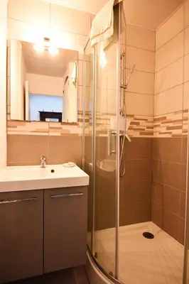 Salle de bains dans l'établissement la petite maison pour deux