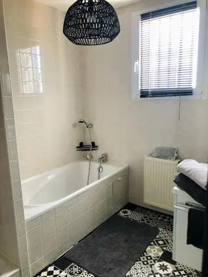 Plan de l'établissement Espace deux chambres et sanitaires