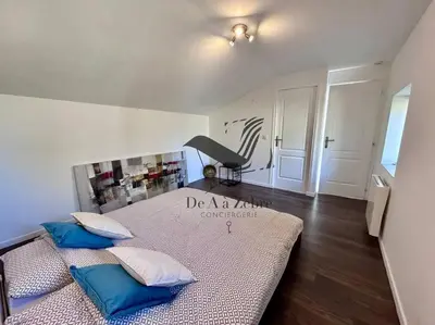 Un ou plusieurs lits dans un hébergement de l'établissement Le Nid Marin - Spacieuse maison avec jardin