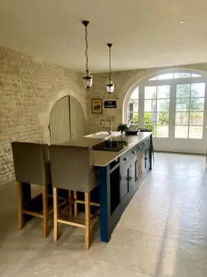 Cuisine ou kitchenette dans l'établissement Le Mas, Maison de maître, Cognac