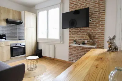 Cuisine ou kitchenette dans l'établissement NEW! Saint Martin 52A- Grand studio lumineux-wifi
