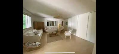 Coin salon dans l'établissement Villa La Rochelle