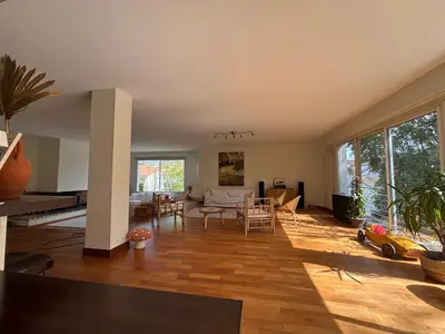 Coin salon dans l'établissement Villa La Rochelle