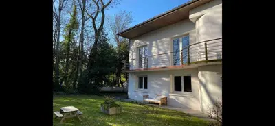 Jardin de l'établissement Villa La Rochelle