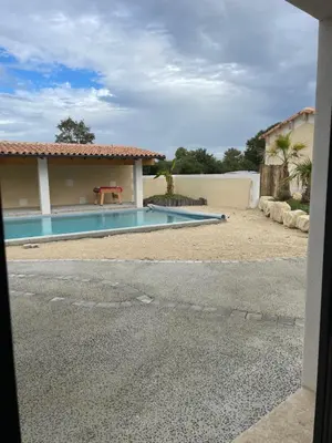 Piscine de l'établissement Maisons 8 personnes ou située à proximité