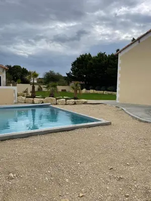 Piscine de l'établissement Maisons 8 personnes ou située à proximité