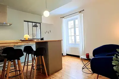 Plan de l'établissement Le Patio - Cinélodge avec jardin