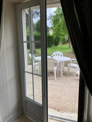 Jardin de l'établissement Chez Fernand