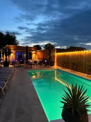 Piscine de l'établissement Bois Mort farm ou située à proximité
