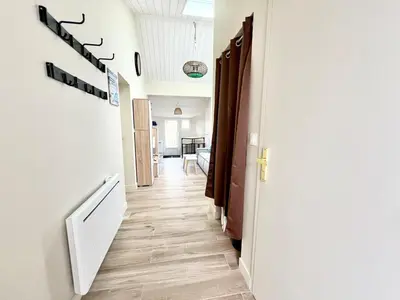 Cuisine ou kitchenette dans l'établissement Charmante Maison de Ville - Patio - Wifi - Parking gratuit