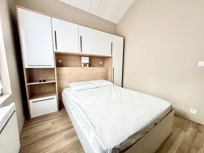 Un ou plusieurs lits dans un hébergement de l'établissement Charmante Maison de Ville - Patio - Wifi - Parking gratuit
