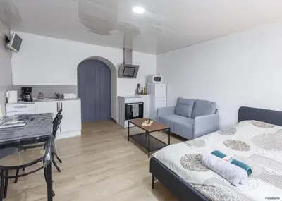 Cuisine ou kitchenette dans l'établissement LE COCON - T1 - 26 m2