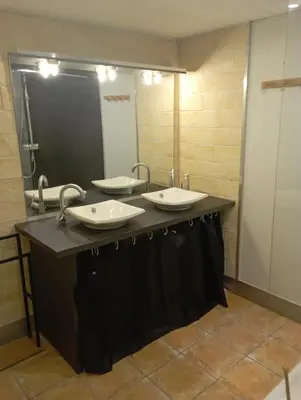 Salle de bains dans l'établissement Petit moment de detente