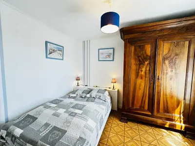 Un ou plusieurs lits dans un hébergement de l'établissement Charmante Maison de Vacances Fouras - Plage Nord - FR-1-709-80