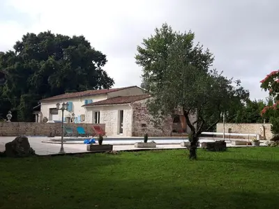 Jardin de l'établissement Domaine de Fontcouverte