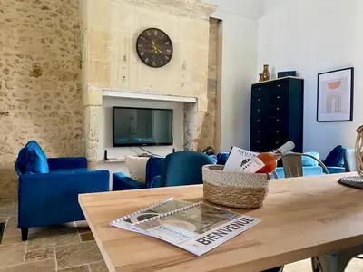 Coin salon dans l'établissement Gîte la Chauvinière 2