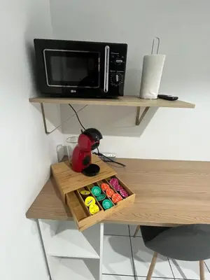 Cuisine ou kitchenette dans l'établissement Le studio du Port Boinot