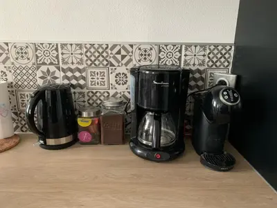 Plateau bouilloire dans l'établissement Charmant appartement cosy