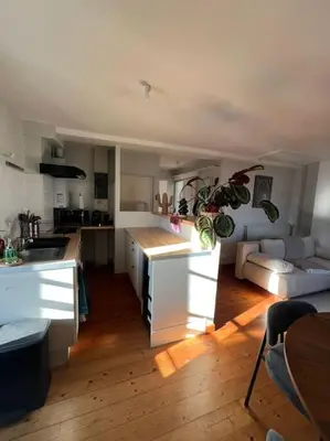 Cuisine ou kitchenette dans l'établissement Appartement Charlie, Wifi, Charme, Centre Historique