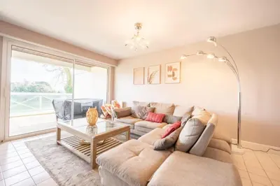 Coin salon dans l'établissement La Rochelle en famille - 5 personnes