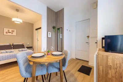 Télévision ou salle de divertissement dans l'établissement S1 SWEET HOMES Angoulême I Secteur Champs de Mars I Studio 2 couchages - Animaux acceptés