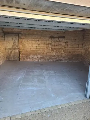Plan de l'établissement Maison idéale pour 2 personnes, garage clos et Wifi