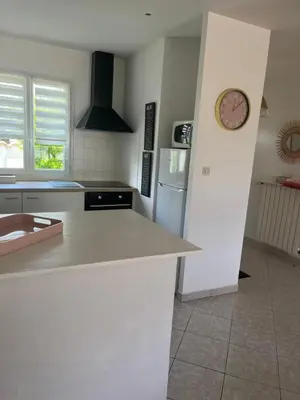 Cuisine ou kitchenette dans l'établissement Maison BELMIRA