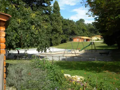 Jardin de l'établissement Gîtes de La Futaie