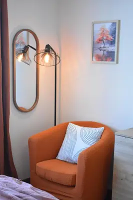 Coin salon dans l'établissement Dépaysant à Poitiers