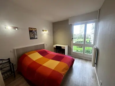 Un ou plusieurs lits dans un hébergement de l'établissement Grand 95m, 4ch, Plateau 5min, Parking, 8p