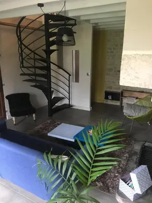 Piscine de l'établissement Moulin De Coupigny ou située à proximité