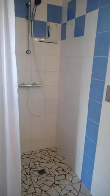 Salle de bains dans l'établissement Les Clés Nature