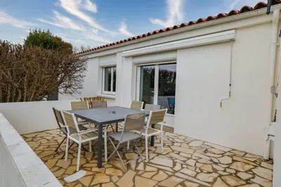 Terrasse ou espace extérieur de l'établissement Le Saintonge #Jardin#Calme