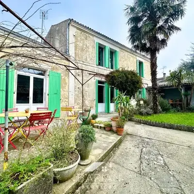 Charmante Maison Familiale - Grande Capacité