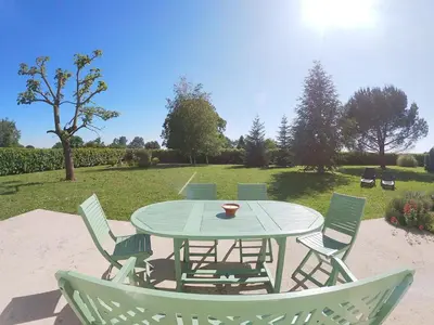 Jardin de l'établissement Maison avec grand jardin