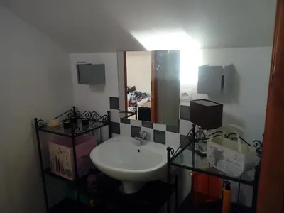 Salle de bains dans l'établissement Herminie