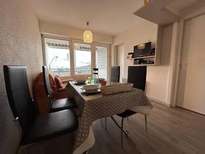 Cuisine ou kitchenette dans l'établissement Appt 3 pièces - CHATELAILLON PLAGE - CL130-212