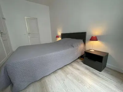 Un ou plusieurs lits dans un hébergement de l'établissement Appt 2 pièces LA ROCHELLE - LR180-024