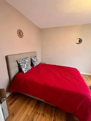Un ou plusieurs lits dans un hébergement de l'établissement appartement entier quartier calme