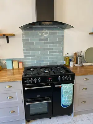 Cuisine ou kitchenette dans l'établissement Stunning Maison du Maitre near Cognac private pool