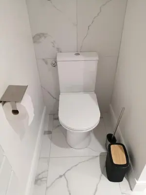 Salle de bains dans l'établissement Appart-Hôtel Rouillac
