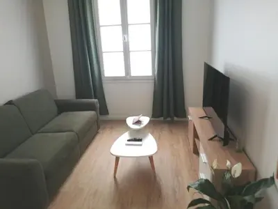 Coin salon dans l'établissement Appart-Hôtel Rouillac
