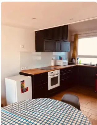 Cuisine ou kitchenette dans l'établissement Studio lumineux avec mezzanine