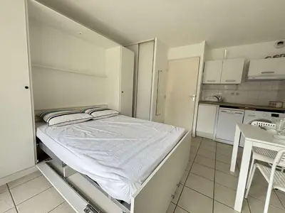 Un ou plusieurs lits dans un hébergement de l'établissement Appt 1 pièce CHATELAILLON PLAGE - CL090-021