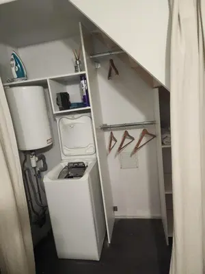 Cuisine ou kitchenette dans l'établissement La maisonnette du marais